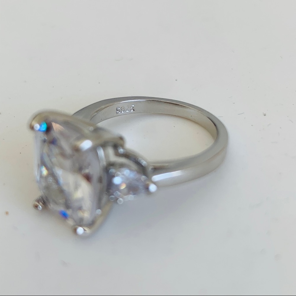 🛳 3Ct 11.7mm x 10mm Cushion Cut Austrian Crystal Solitaire Rings - Picture 10 of 12